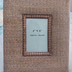 Brown Woven Photo Frame